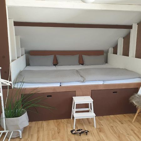 Studio 11 Neuffen Εξωτερικό φωτογραφία